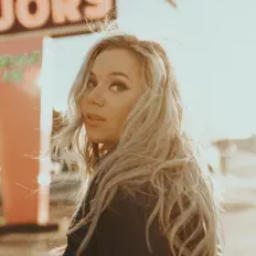 Krystalanne을(를) 듣고, 뮤직 비디오를 보고, 약력을 읽고, 투어 일정 등을 확인하세요!