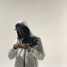 收听 DJ Eddie Gramz、观看音乐视频、阅读小传、查看巡演日期等 ！