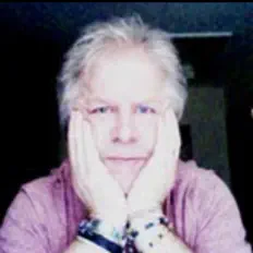 Ouve Jon Johanson, vê vídeos de música, lê a biografia, vê as datas da digressão e muito mais!