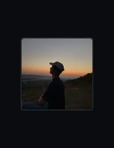 Ray सुनें, म्यूज़िक वीडियो देखें, बायो पढ़ें, दौरे की तारीखें और बहुत कुछ देखें!