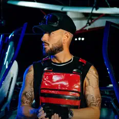 Ascolta A.M. SNiPER, guarda video musicali, leggi la biografia, vedi le date del tour & altro!