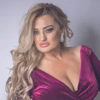 Merri krejt — Fatmire Mjaku