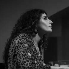 Ascolta Han Bloom, guarda video musicali, leggi la biografia, vedi le date del tour & altro!