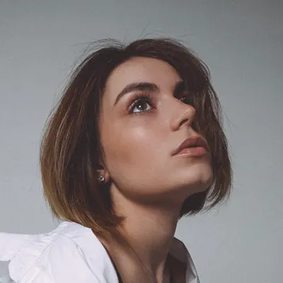 Listen to Ди Солнцева, watch music videos, read bio, see tour dates & more!