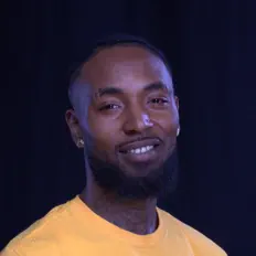 Boss tripp 4tre을(를) 듣고, 뮤직 비디오를 보고, 약력을 읽고, 투어 일정 등을 확인하세요!