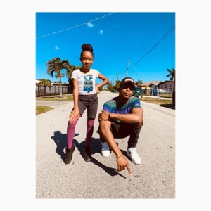 Vicky Anthem - Single