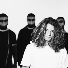 Escucha a As Temples Collide, mira vídeos musicales, lee la biografía, consulta fechas de giras y mucho más.