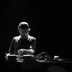 Écoutez Paul Boutique, regardez des vidéoclips, lisez la biographie, consultez les dates de tournée et plus encore !