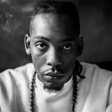 Dengarkan RR the God, tonton video musik, baca bio, lihat tanggal tur & lainnya!