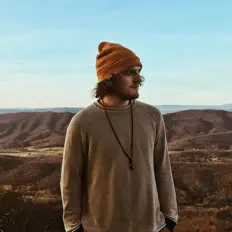 收听 Austin James Ridderhoff、观看音乐视频、阅读小传、查看巡演日期等 ！