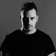 聆聽 Anfunk、觀看音樂影片、閱讀小傳、查看巡演日期等！