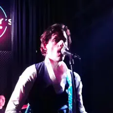 Ouça Jason Sadie, assista a videoclipes, leia a biografia, veja as datas das turnês e mais!