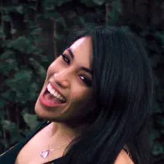 Dengarkan Angel Edwards, tonton video musik, baca bio, lihat tanggal tur & lainnya!