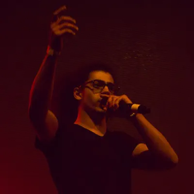 Listen to Elos Byuri, watch music videos, read bio, see tour dates & more!