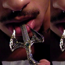 Quiet (Interlude) moodi.