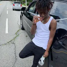 收听 Bloc Kid、观看音乐视频、阅读小传、查看巡演日期等 ！