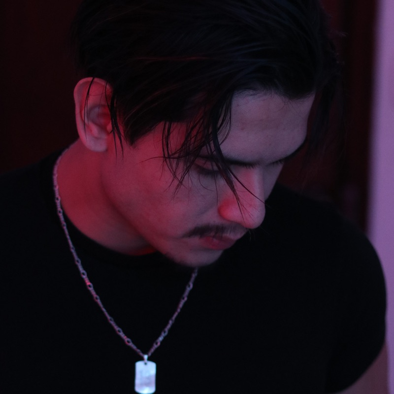 XIII