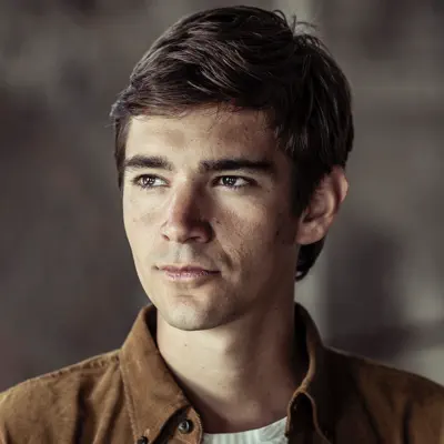 Listen to Bram de Looze, watch music videos, read bio, see tour dates & more!