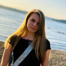 Escucha a Kenzie Rose, mira videos musicales, lee su biografía, consulta las fechas de las gira y más.