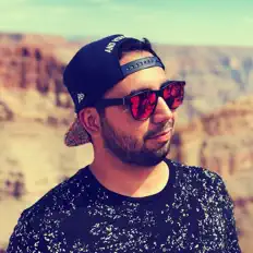 Écoutez JozhBass, regardez des vidéoclips, lisez la biographie, consultez les dates de tournée et plus encore !