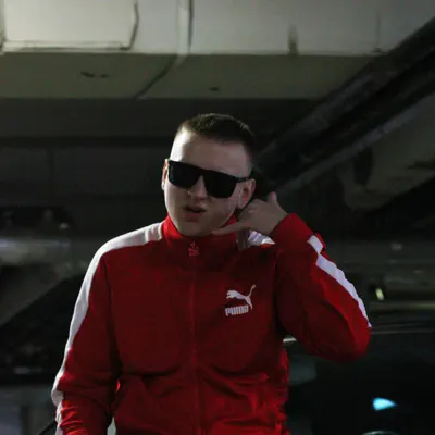 Listen to Сеня Дата, watch music videos, read bio, see tour dates & more!