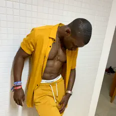 聆聽 Dej the Ego、觀看音樂影片、閱讀小傳、查看巡演日期等！