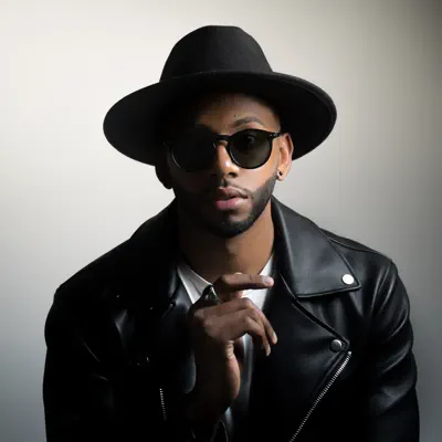 Listen to WRLD CLS, watch music videos, read bio, see tour dates & more!