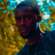 Chance$ Music सुनें, म्यूज़िक वीडियो देखें, बायो पढ़ें, दौरे की तारीखें और बहुत कुछ देखें!