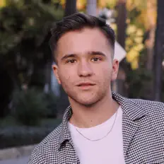 Listen to Fili, watch music videos, read bio, see tour dates & more!