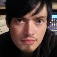 Posłuchaj wykonawcy Jesta, obejrzyj teledyski, przeczytaj biografię, zobacz daty tras koncertowych i nie tylko!