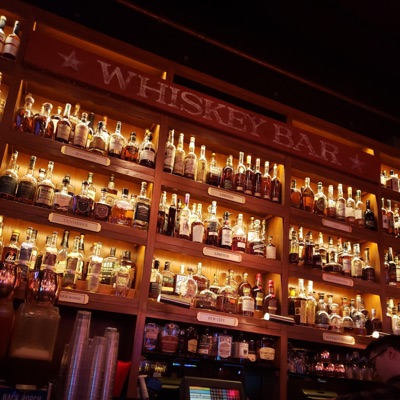 White People (feat. Ezekiel38, Ricky Velez & Dj Sight) - Single