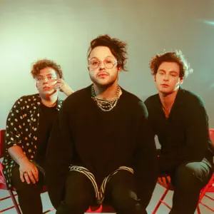 lovelytheband