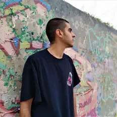 Ακούστε περιεχόμενο από Inner Struggles, παρακολουθήστε μουσικά βίντεο, διαβάστε το βιογραφικό, δείτε ημερομηνίες περιοδείας, και πολλά ακόμη!