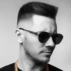 Ascolta YoungNeezy, guarda video musicali, leggi la biografia, vedi le date del tour & altro!