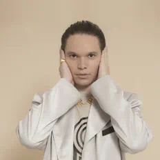 Listen to Chriz Samz, watch music videos, read bio, see tour dates & more!