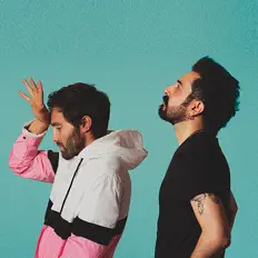 Ακούστε περιεχόμενο από Arial, παρακολουθήστε μουσικά βίντεο, διαβάστε το βιογραφικό, δείτε ημερομηνίες περιοδείας, και πολλά ακόμη!