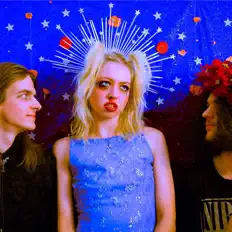 收听 Partition、观看音乐视频、阅读小传、查看巡演日期等 ！