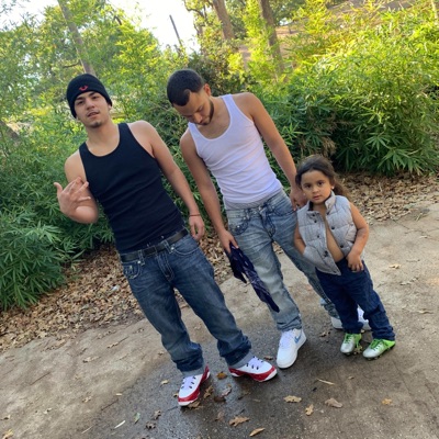 Berettas (feat. A6) - Single