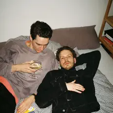 Ouça Konsequence, assista a videoclipes, leia a biografia, veja as datas das turnês e mais!