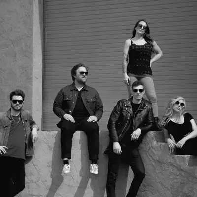 Listen to Blackout Balter, watch music videos, read bio, see tour dates & more!
