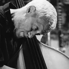 Ron Brendle Quartet सुनें, म्यूज़िक वीडियो देखें, बायो पढ़ें, दौरे की तारीखें और बहुत कुछ देखें!