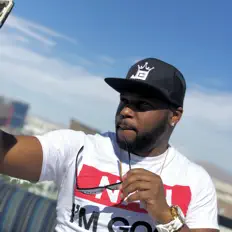 Escucha a Juice, mira videos musicales, lee su biografía, consulta las fechas de las gira y más.