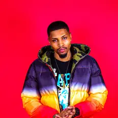 Danny Boyを聴いたり、ミュージックビデオを鑑賞したり、経歴やツアー日程などを確認したりしましょう！