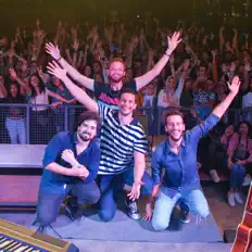 Farz Taniを聴いたり、ミュージックビデオを鑑賞したり、経歴やツアー日程などを確認したりしましょう!