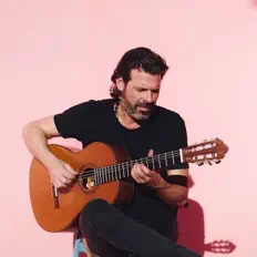 Escucha a Jacob Gurevitsch, mira videos musicales, lee su biografía, consulta las fechas de las gira y más.