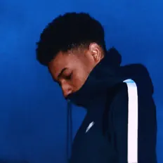 聆聽 StoryofSaint、觀看音樂影片、閱讀小傳、查看巡演日期等！