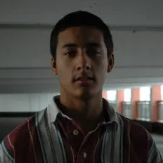 Ouve J Camilo, vê vídeos de música, lê a biografia, vê as datas da digressão e muito mais!