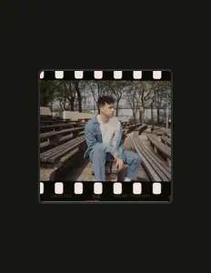 Dengarkan David Lee, tonton video musik, baca bio, lihat tanggal tur & lainnya!