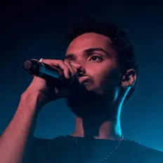 Posłuchaj wykonawcy Kemi, obejrzyj teledyski, przeczytaj biografię, zobacz daty tras koncertowych i nie tylko!