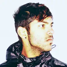 Ouve Matthew John, vê vídeos de música, lê a biografia, vê as datas da digressão e muito mais!